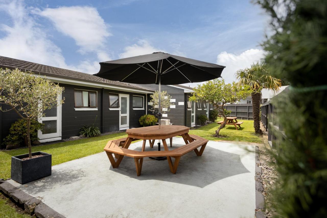 Cobblestone Court Motel - Wenzel Motels Tauranga Exteriör bild